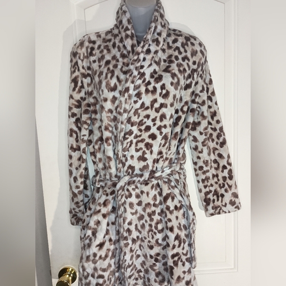 Wild Comfort Coquettegirl Leopard Print Luxury NICOLE MILLER Robe (#1,202) - Picture 1 of 6